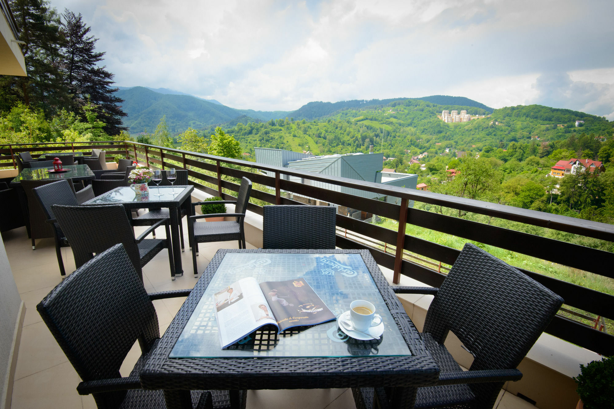 Pensiunea Toscana Brasov Bagian luar foto