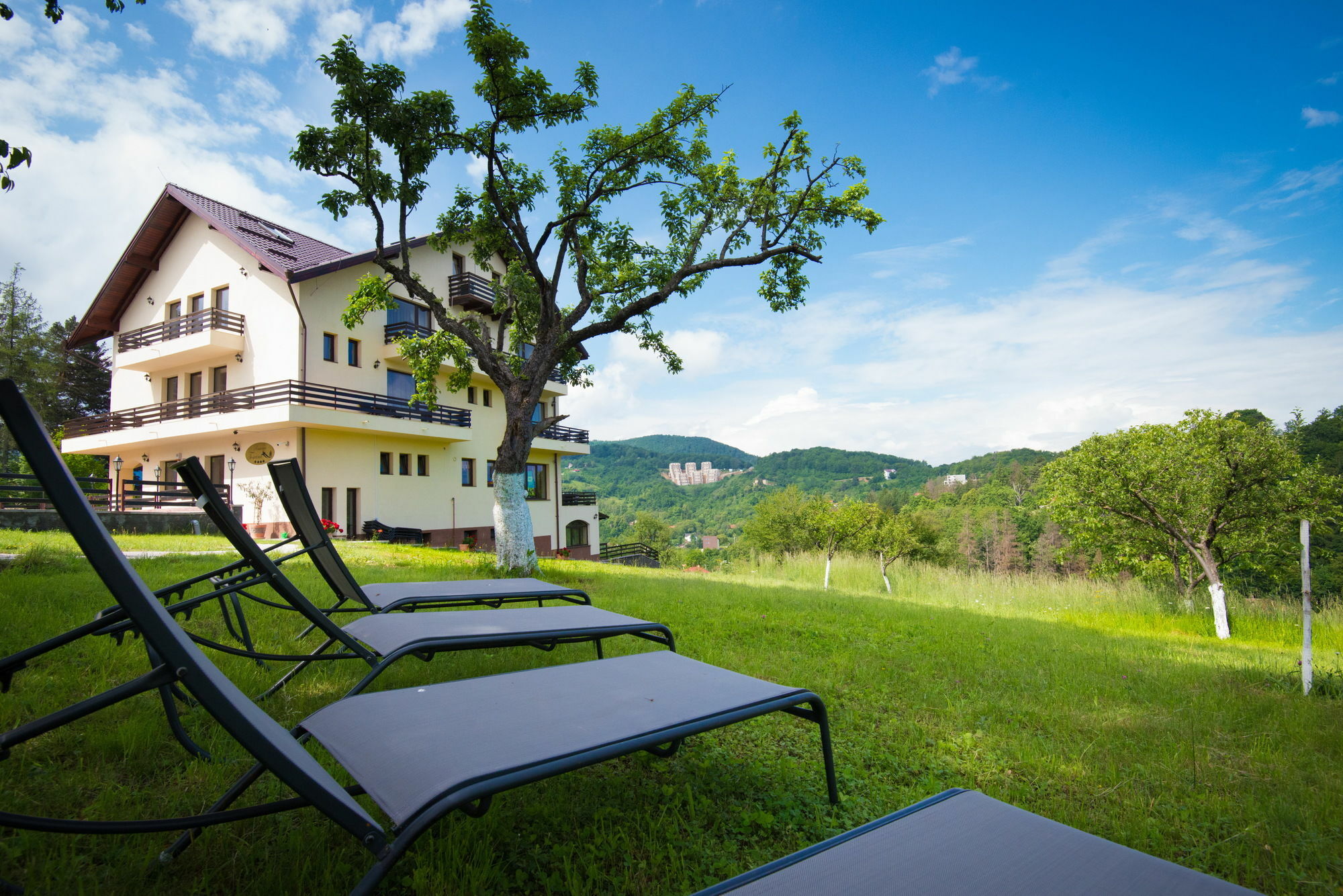 Pensiunea Toscana Brasov Bagian luar foto